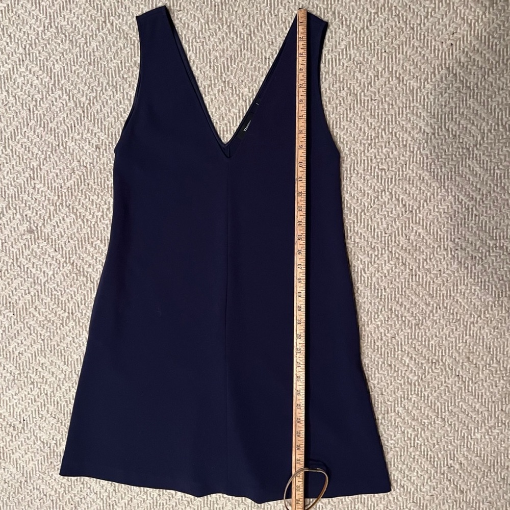 Theory Sleeveless V Neck Shift Dress - P/XS - Picture 6 of 10